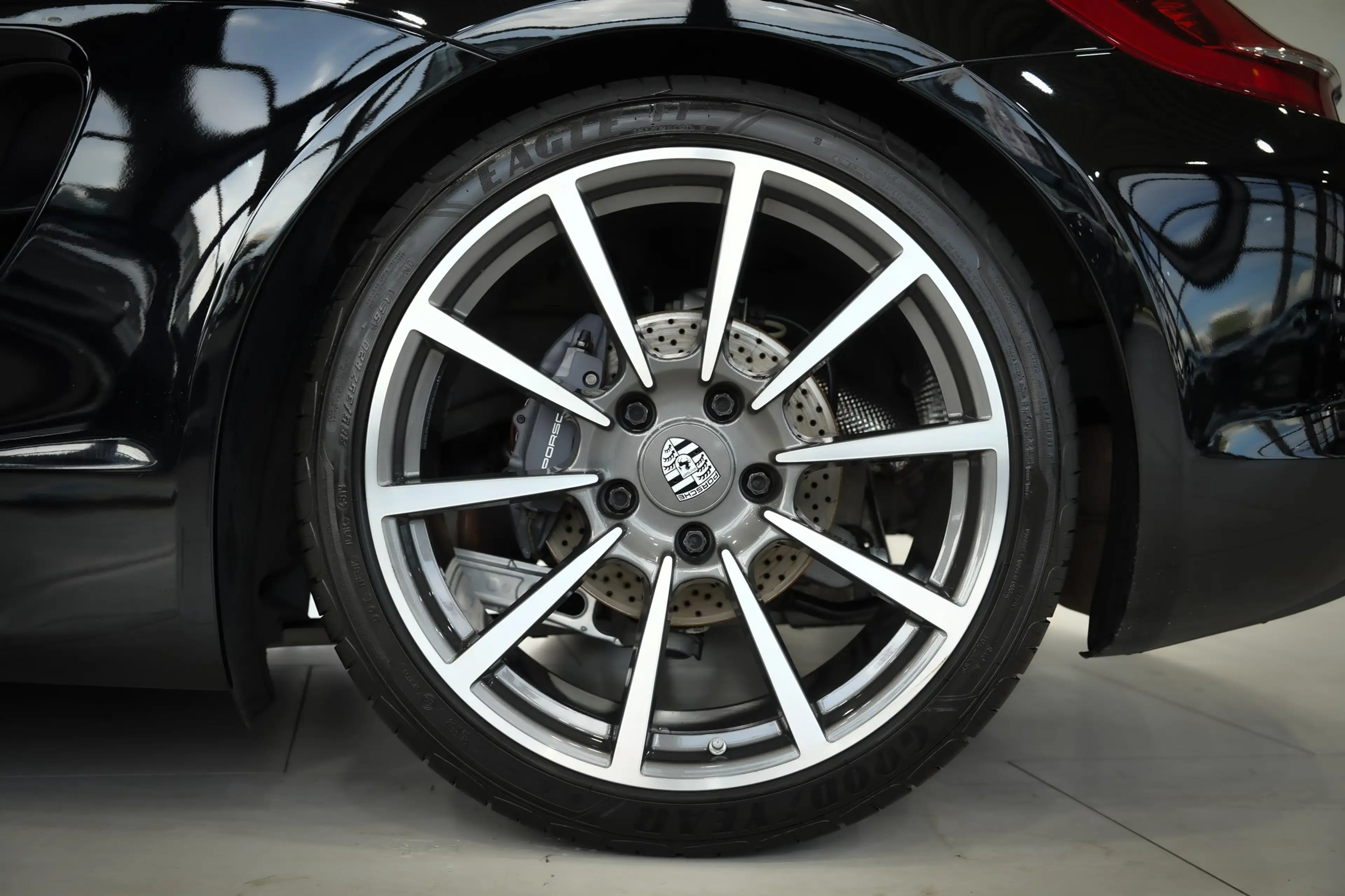 Porsche Boxster Black Edition*6-GANG*SOUND-PACKAGE+*PDLS — photo 10