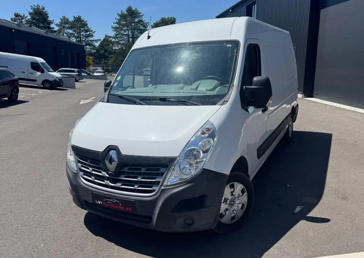 Renault Master III F3500 L2H2 dCi 145 Energy Белый - 2