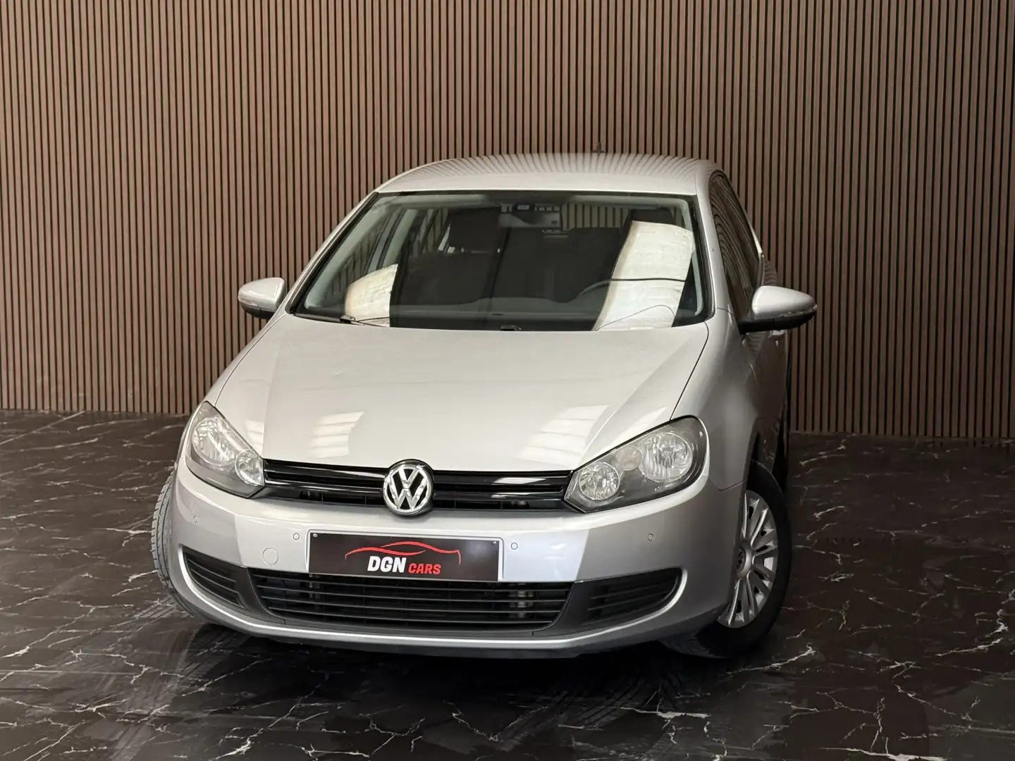 Volkswagen Golf 1.6 CR TDi Highline DPF DSG Gris - 1
