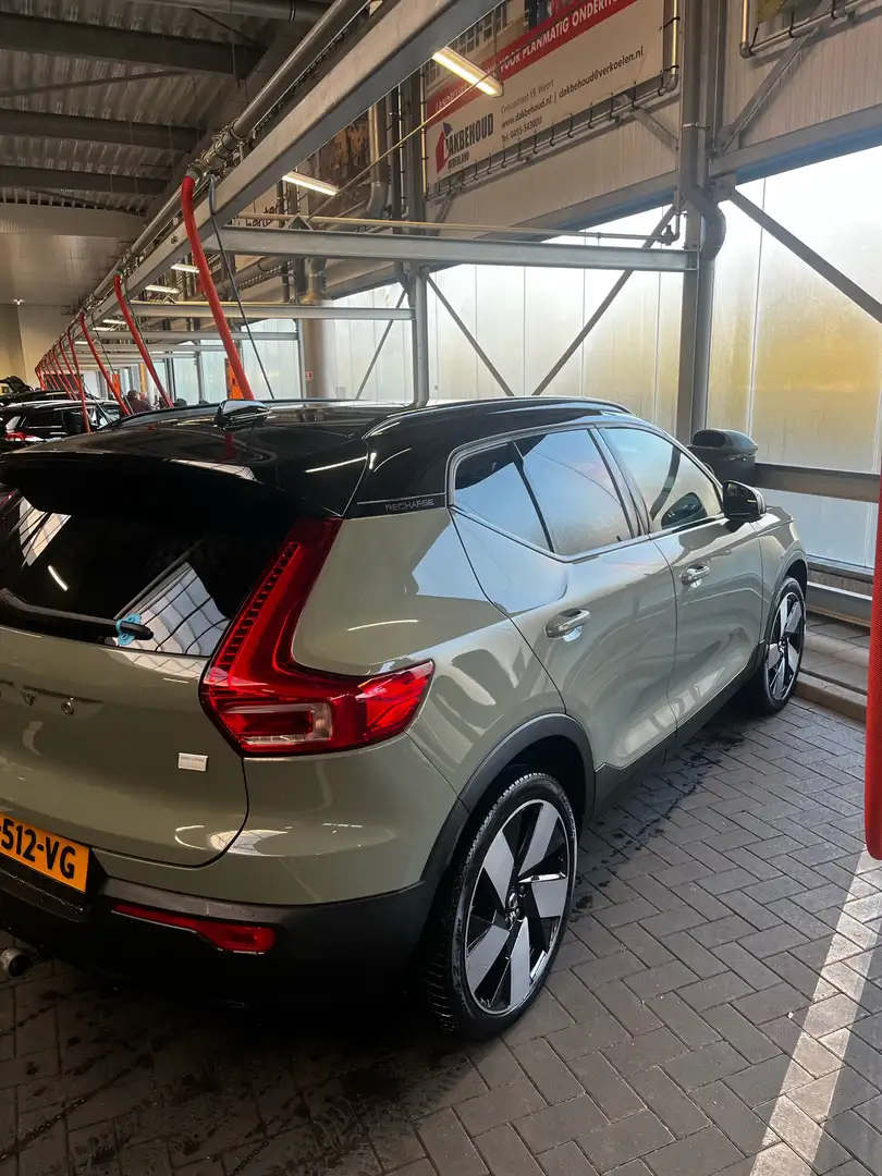 Volvo XC40 Extended Plus 82 kWh Vert - 2