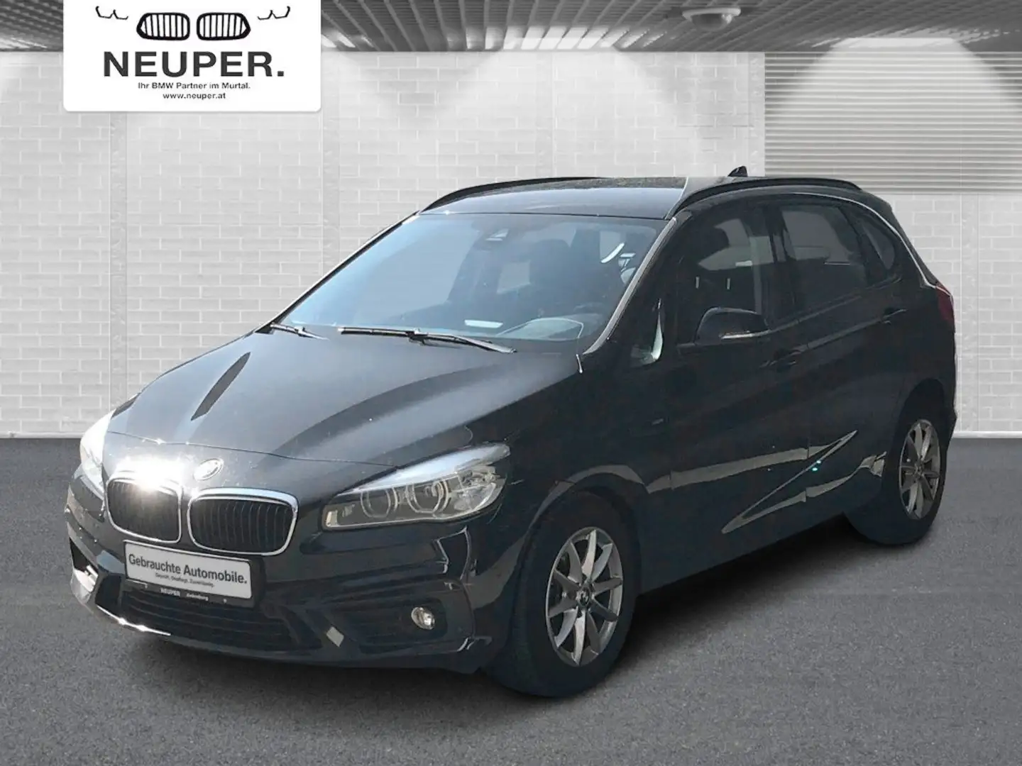 BMW 218 d Active Tourer Schwarz - 1