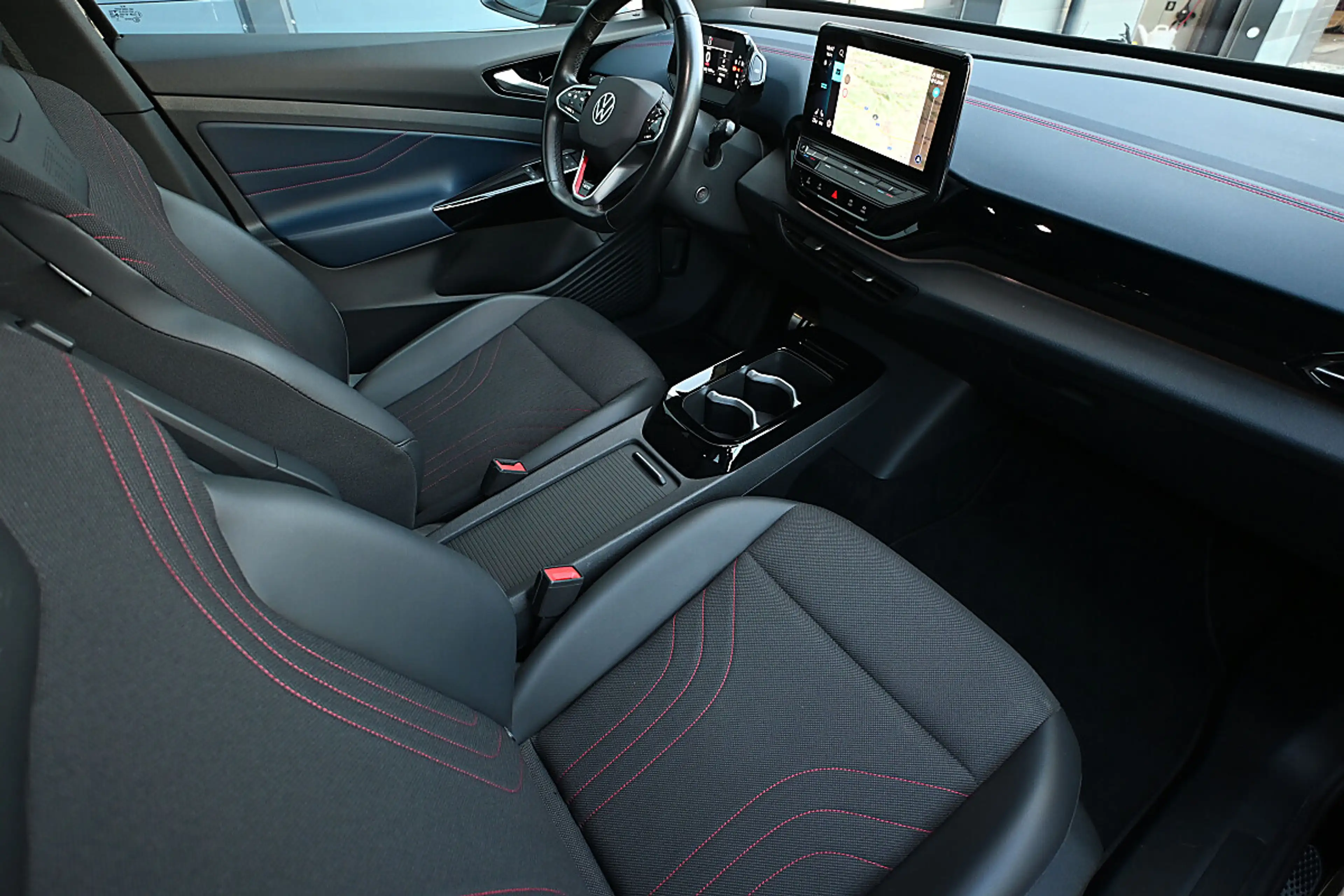 Volkswagen ID.4 ID. 4 GTX / 77kWh 21" ACC, iQMatrixLED, Navi, W... — photo 6