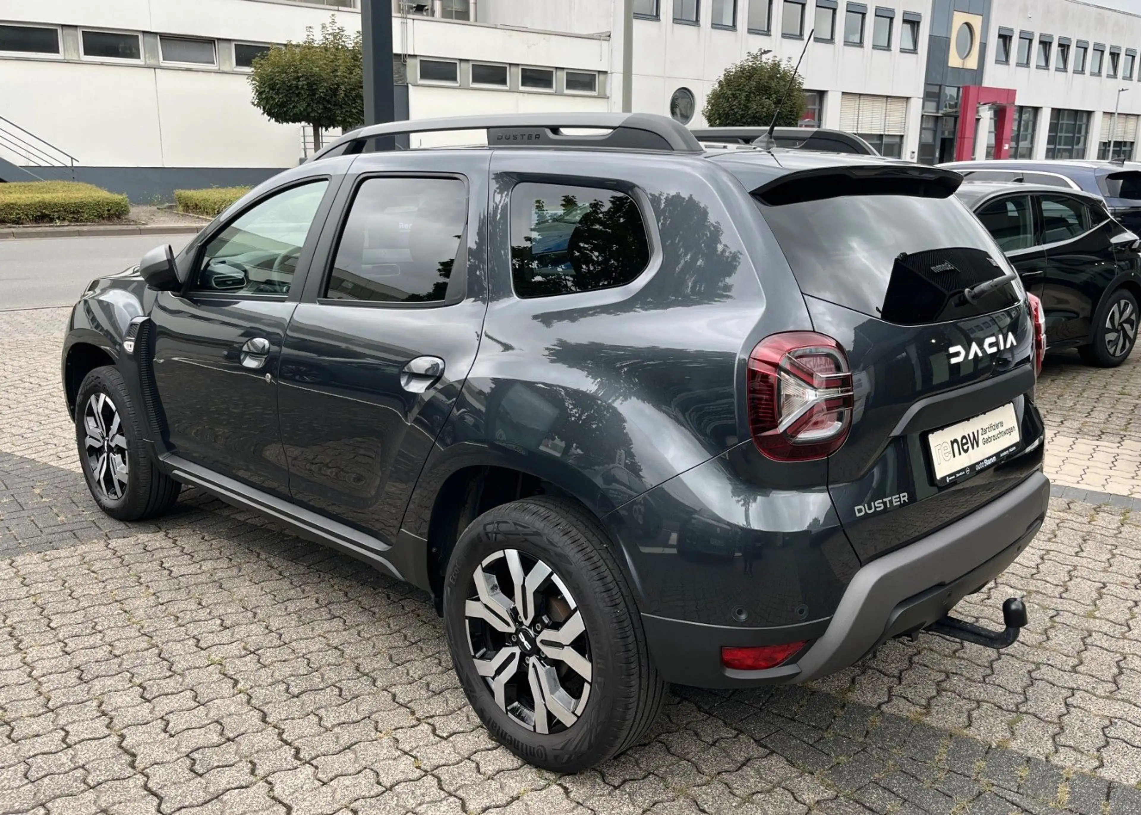 Dacia Duster Prestige Tce 150 DSG-6Gg 360° SHZ EPH uvm — photo 4