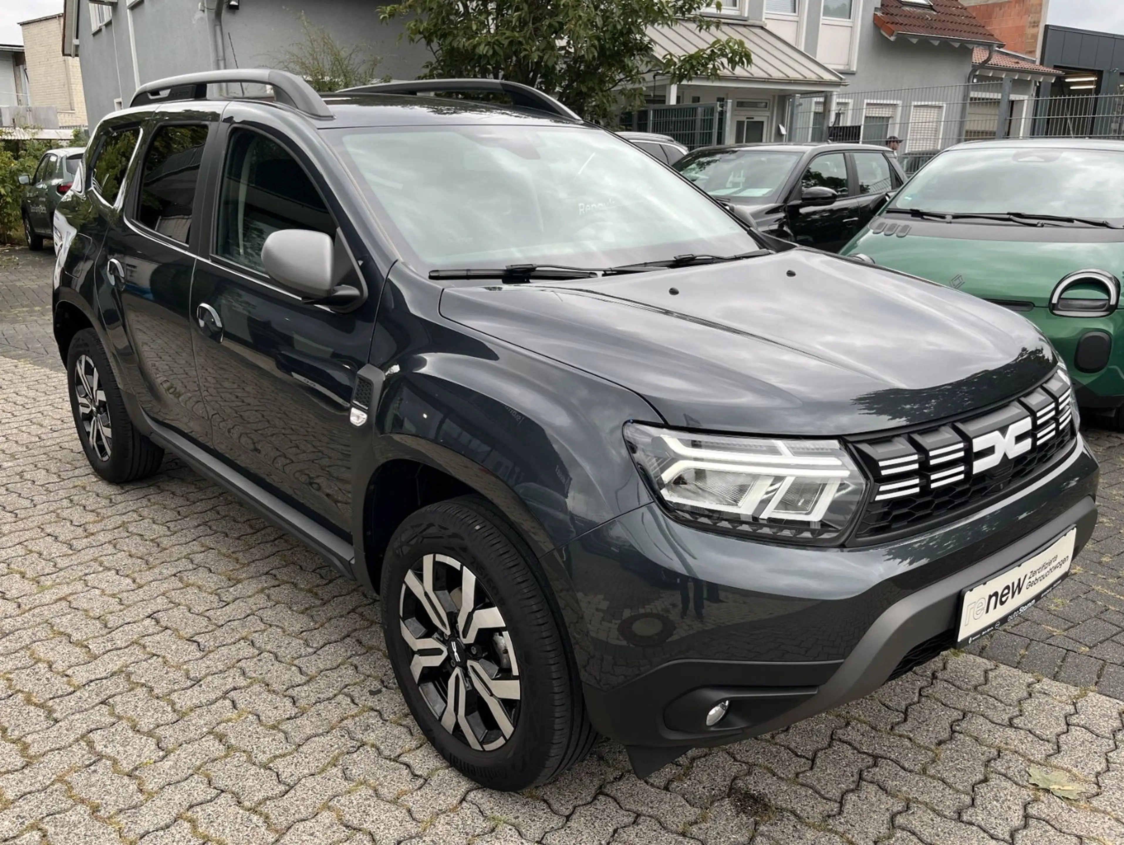 Dacia Duster Prestige Tce 150 DSG-6Gg 360° SHZ EPH uvm — photo 9