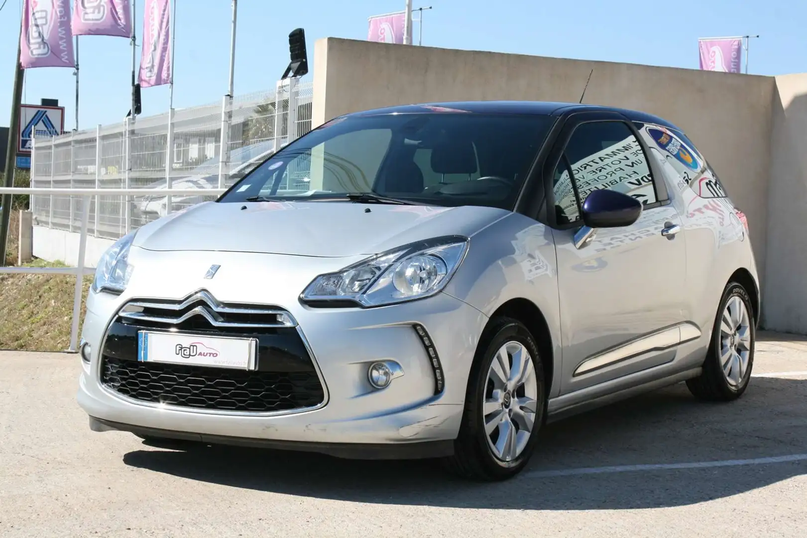 Citroen DS3 1.6 VTI SO CHIC BA Gris - 1