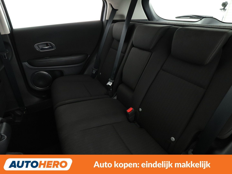 Honda HR-V 1.5 i-VTEC Elegance — photo 14