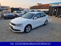 Volkswagen Jetta VI 1,6 TDI,KLIMAAUTOM.,SHZ,PDC,TÜV-05.2027 Weiß - thumbnail 3