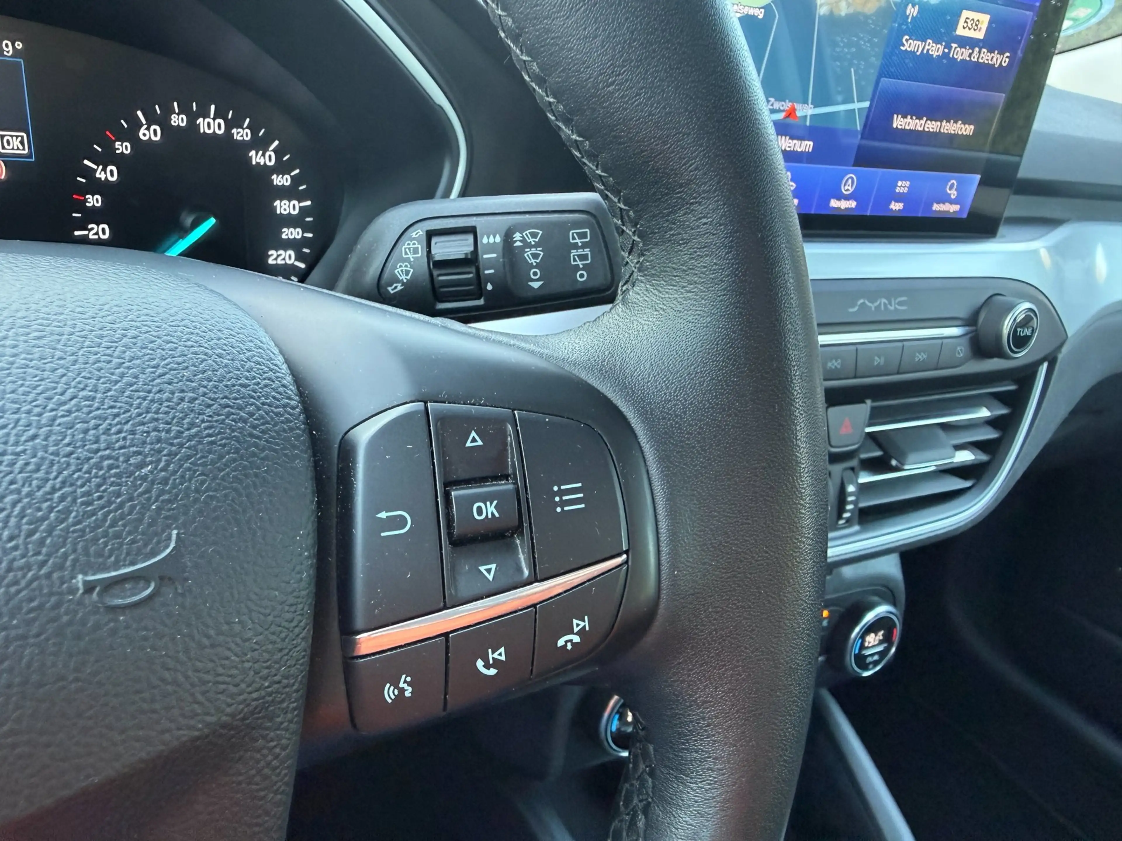Ford Focus Wagon 1.0 T Trend Edition Business ECC NAVI APPLE — photo 15
