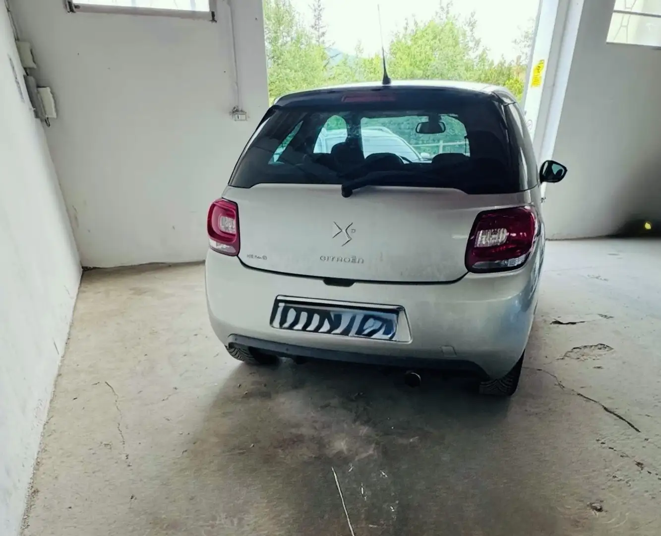 Citroen DS3 1.2 puretech (vti) Chic 82cv - 2