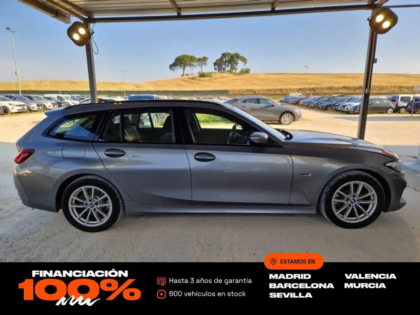 BMW Active Hybrid 3 320e xDrive Touring Grijs - 1