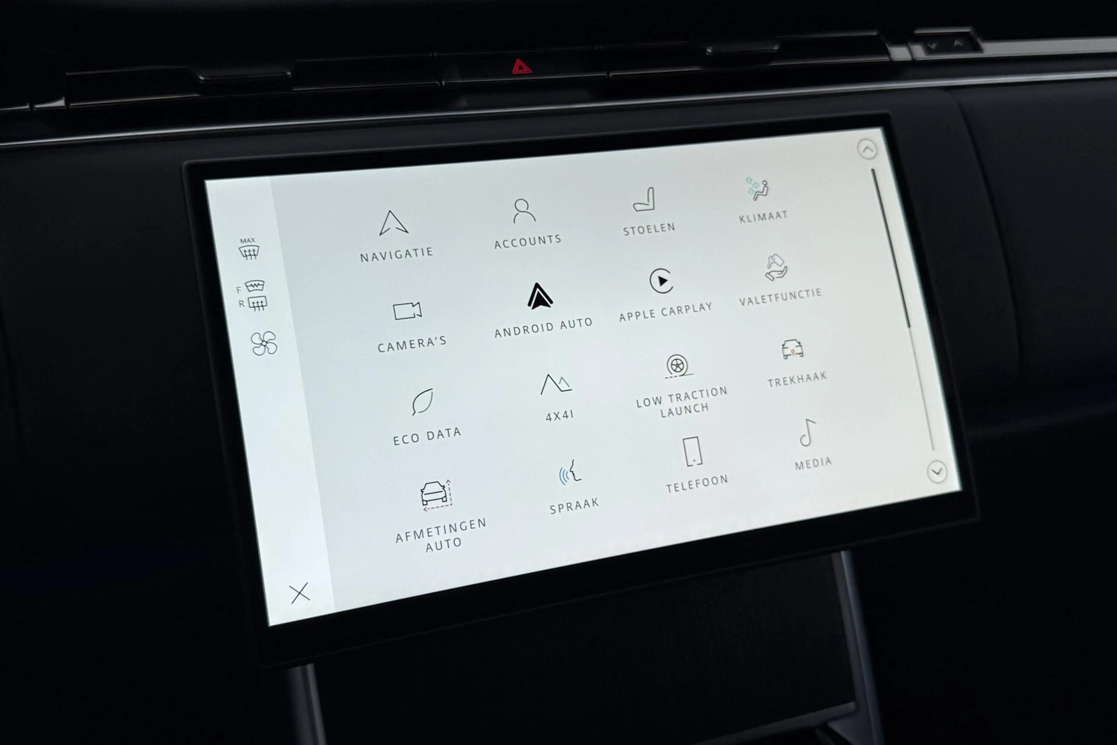 Land Rover Range Rover 3.0 P550e HSE | Meridian 3D | Shadow Exterior Pack — photo 23