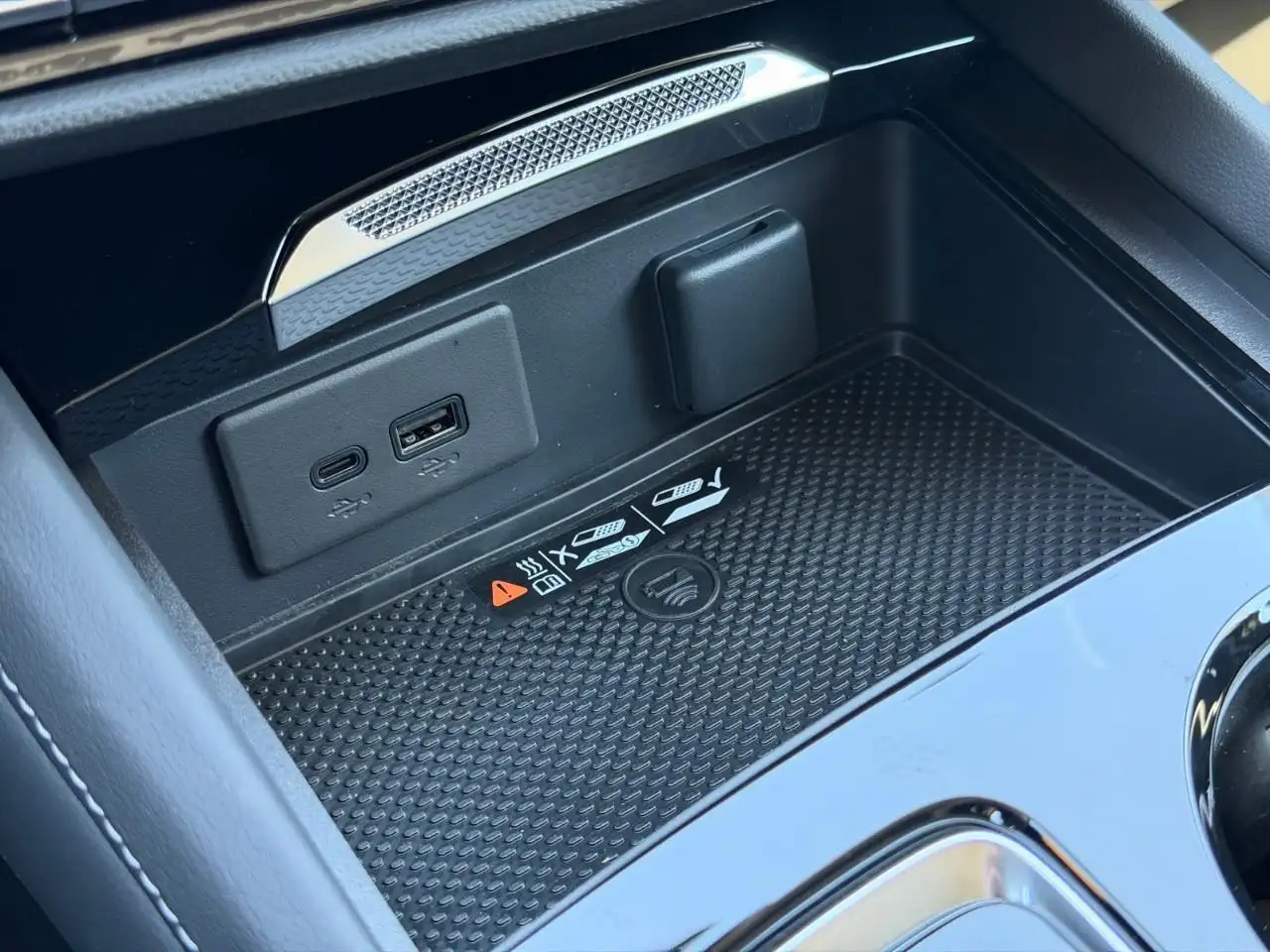 Buick Envision снимка Buick Envision