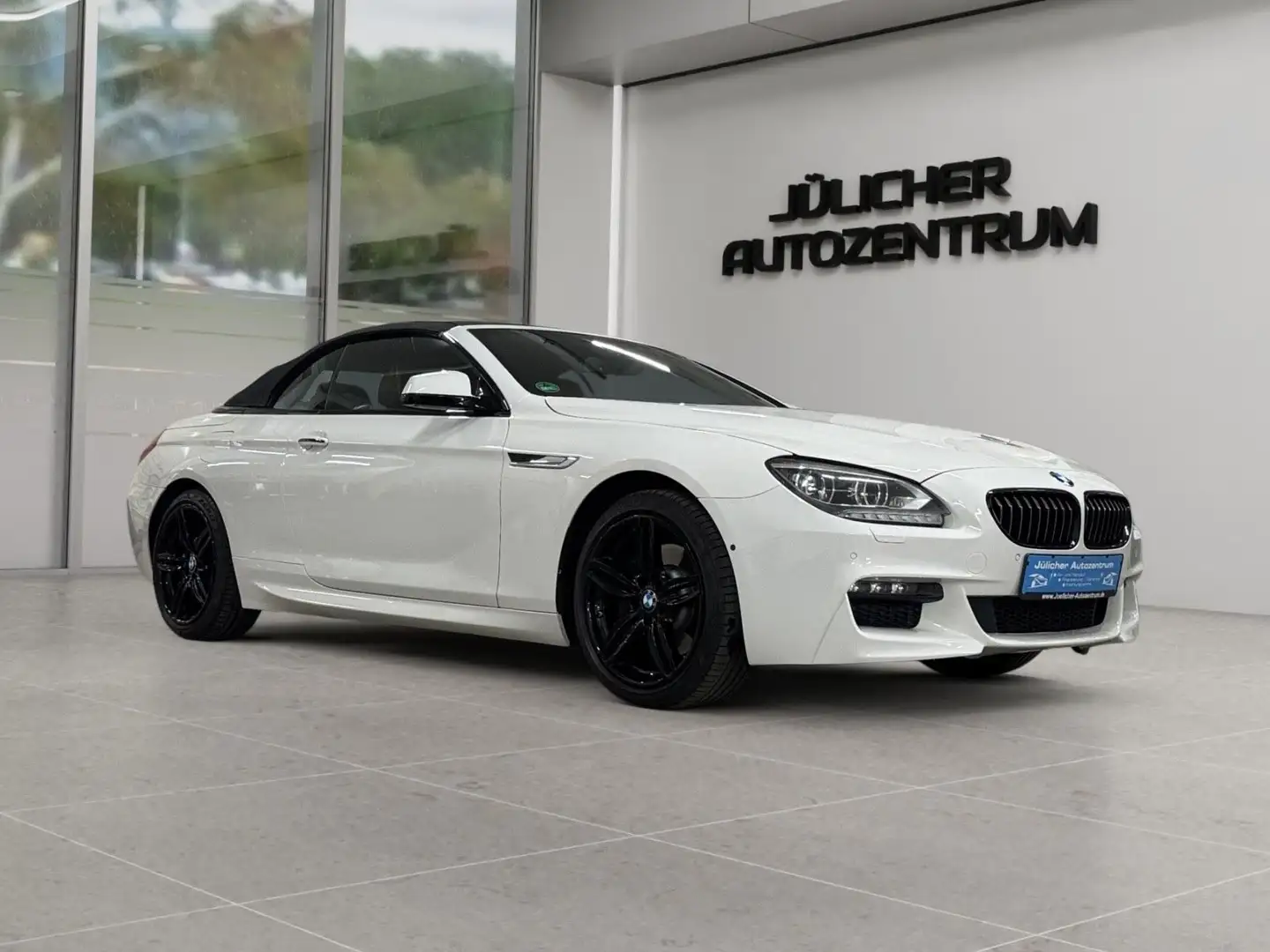 BMW 640 i xDrive Cabrio Automatik M-Paket Sport Weiß - 1
