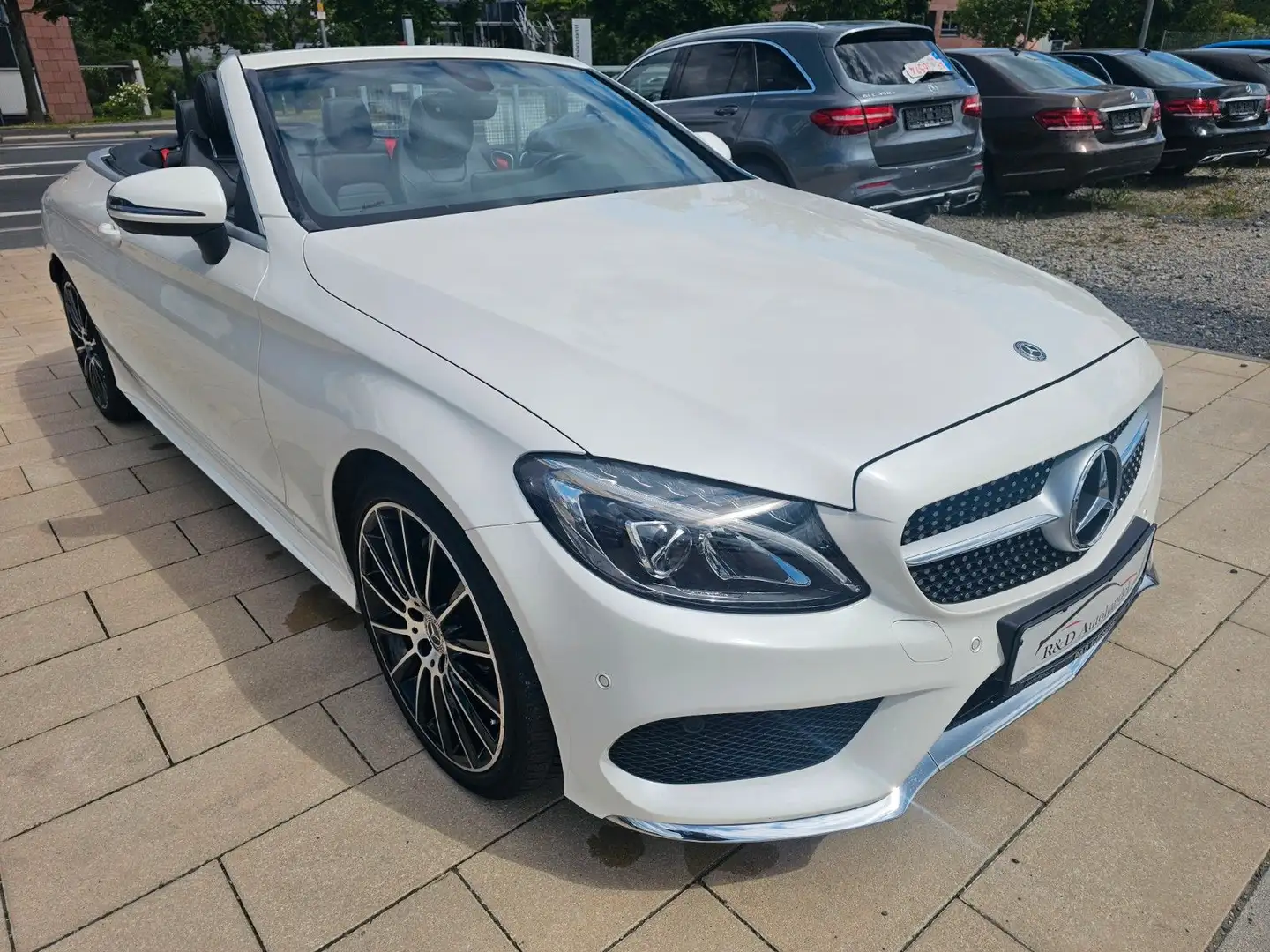 Mercedes-Benz C 180 NAVI/19"ALU/AMG-Line/Burmeister Blanc - 2