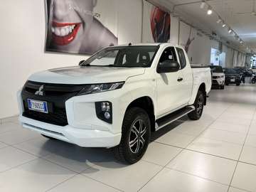 L200 2.3 D Club Cab 4wd Easy Select Invite 4x