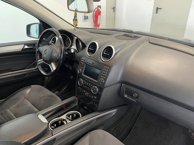 Mercedes-Benz ML 350 CDI 4Matic*Airmatic*Sthzg*Kamera*ACC*KeyGo AHK+Luf — photo 14
