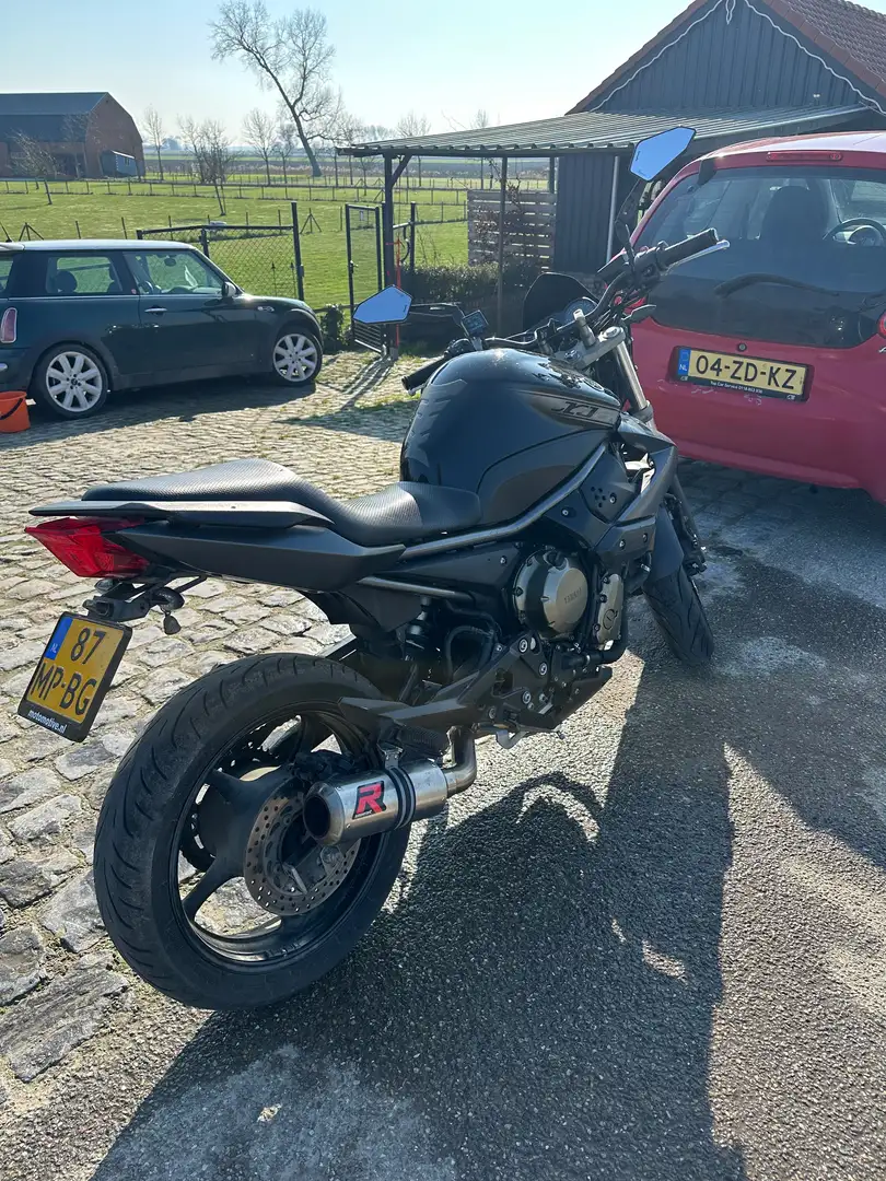 Yamaha XJ 6 Negro - 2