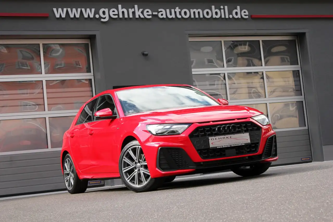 Audi A1 A1 Sportback 35 TFSI*S-Line,ACC,B&O,Sitzheizung* — photo 1 of 28