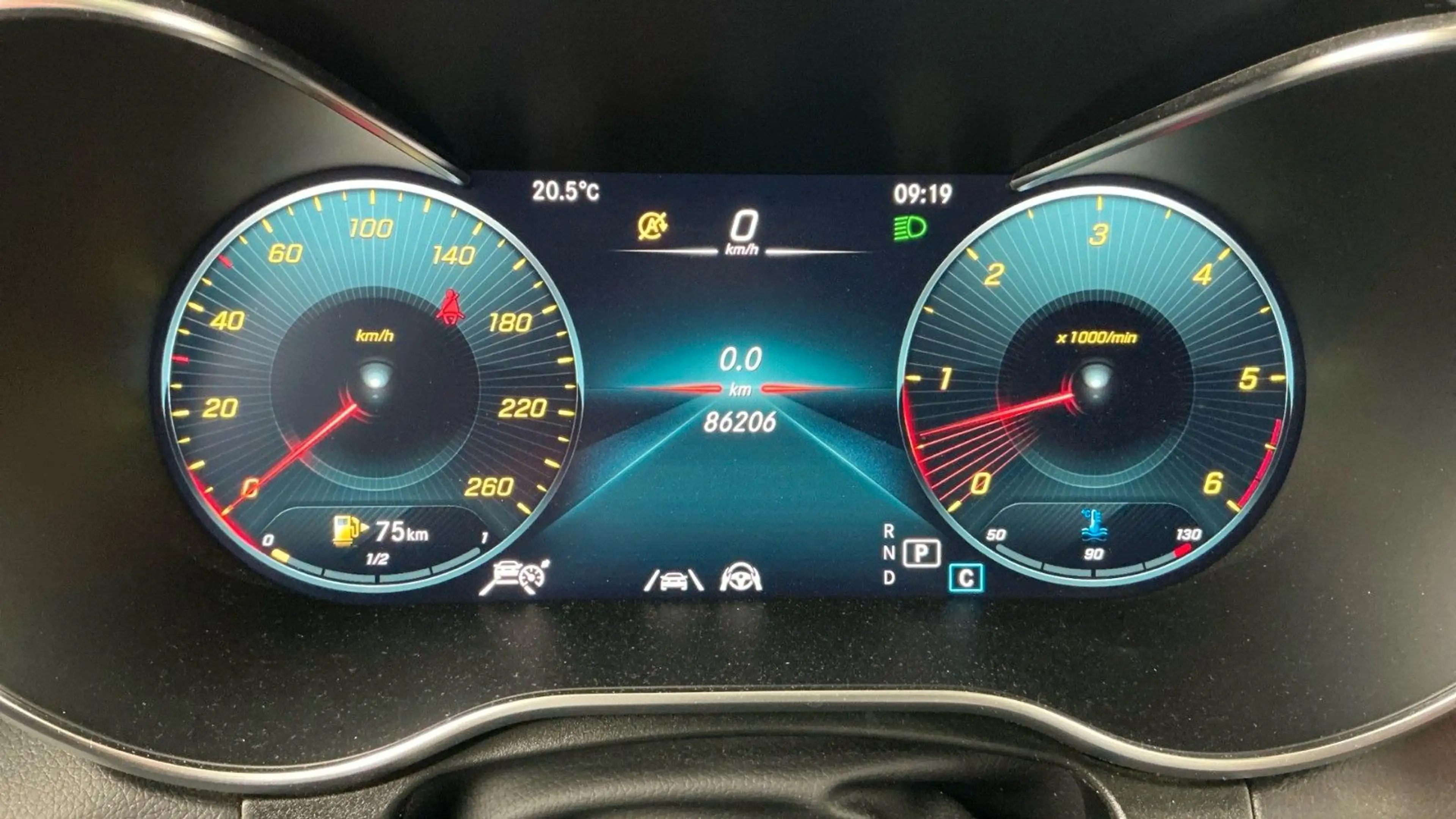 Mercedes-Benz GLC 400 d 4Matic Coupe/AMG/DESIGNO/KGO/AIRMATIC — photo 9
