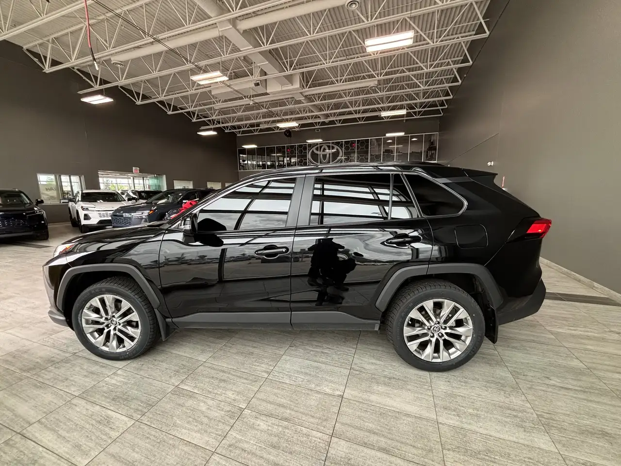 Toyota RAV 4 photo Toyota RAV 4