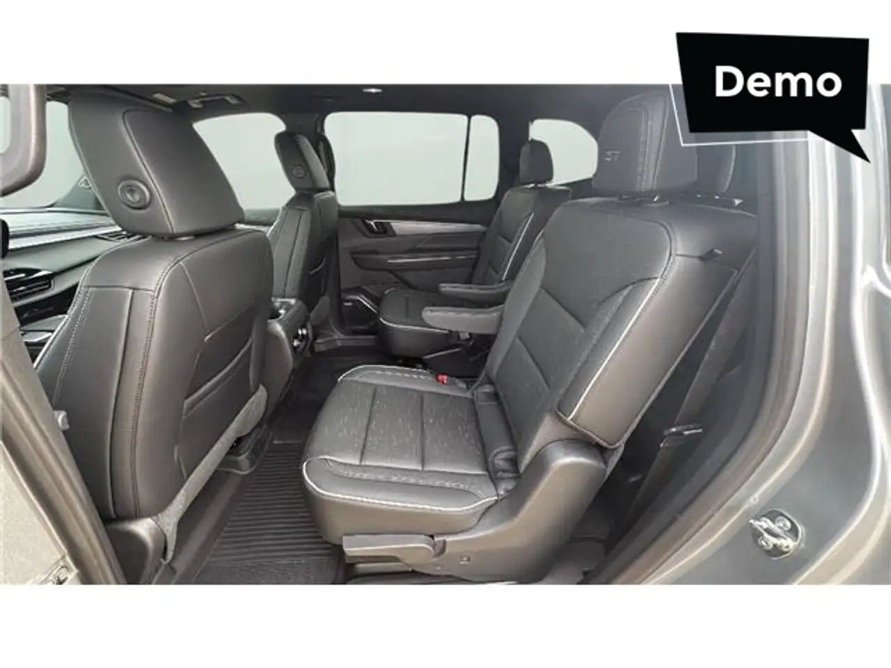 Buick Enclave снимка Buick Enclave
