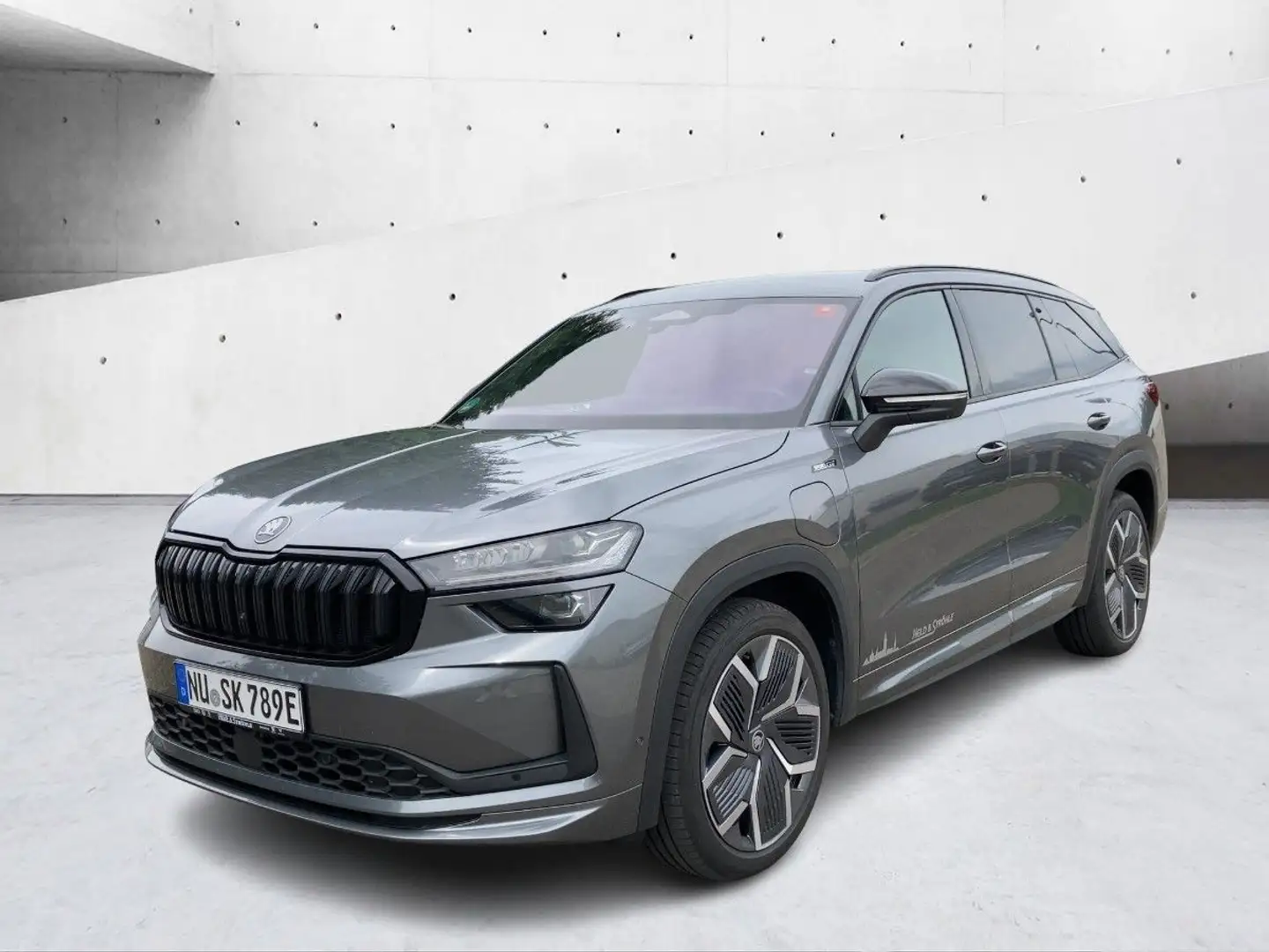 Skoda Kodiaq Sportline 1.5 TSI iV AHK MATRIX HUD Gris - 2