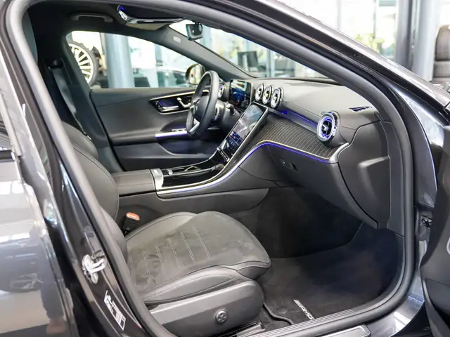 Mercedes-Benz C-Class view 10