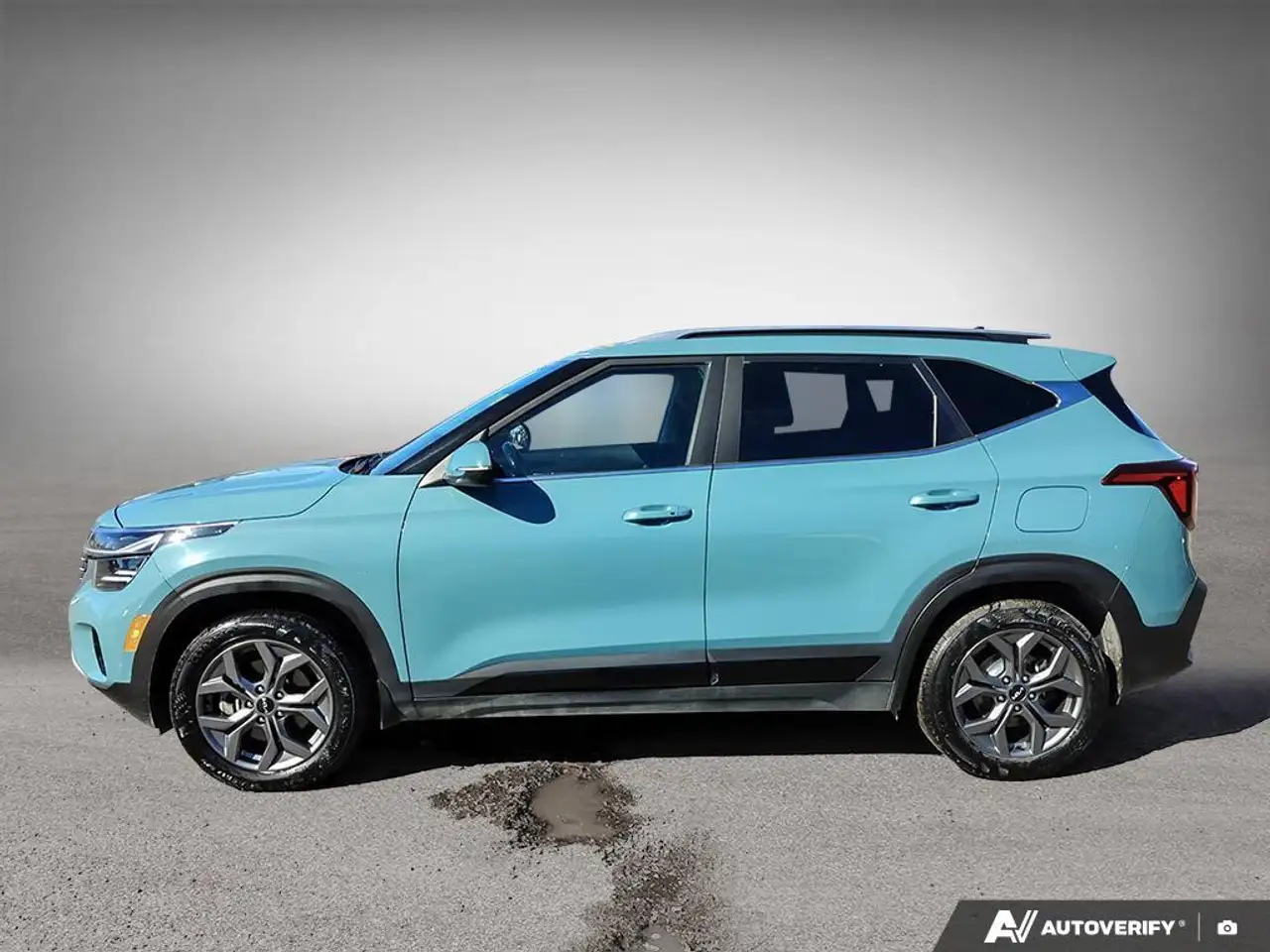 Kia Seltos снимка Kia Seltos