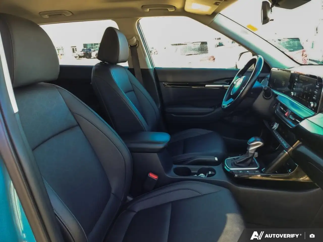 Kia Seltos снимка Kia Seltos