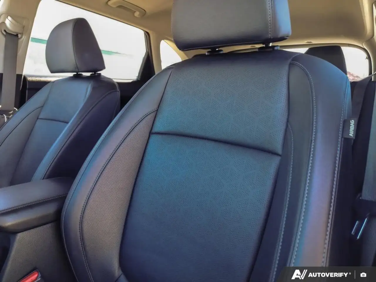 Kia Seltos снимка Kia Seltos