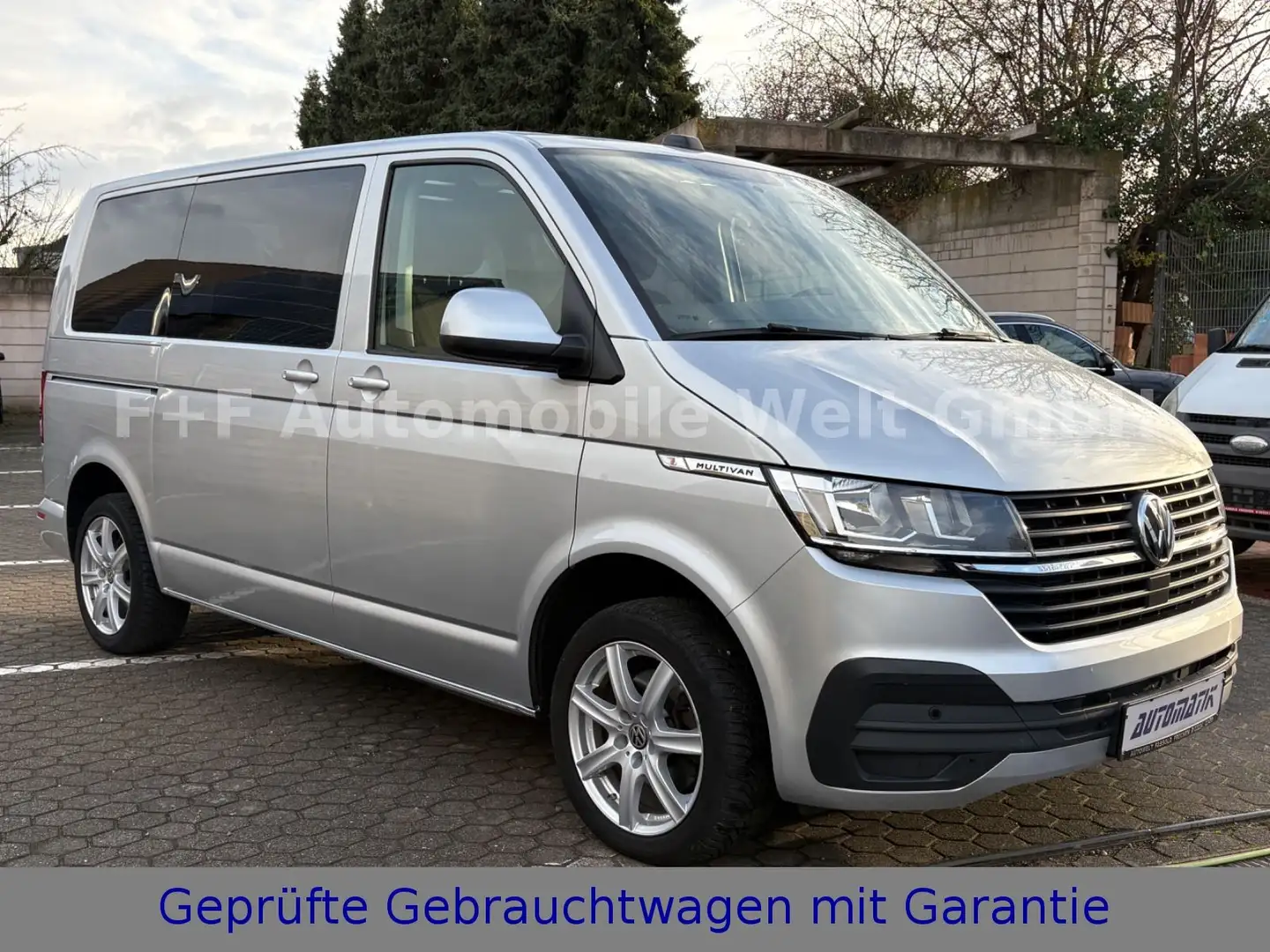 Volkswagen T6 Multivan *AUTOMATIK*7-SITZER*PDC*EXPORT* Silber - 2