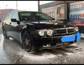 735i