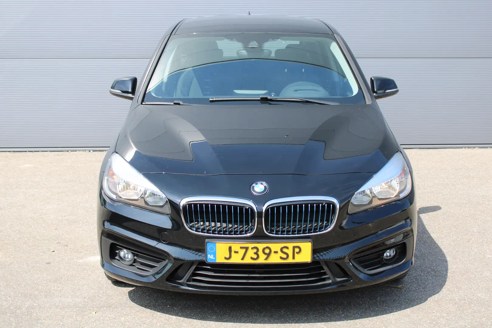 BMW 225 2-serie Active Tourer 225xe iPerformance | Airco ( Zwart - 2
