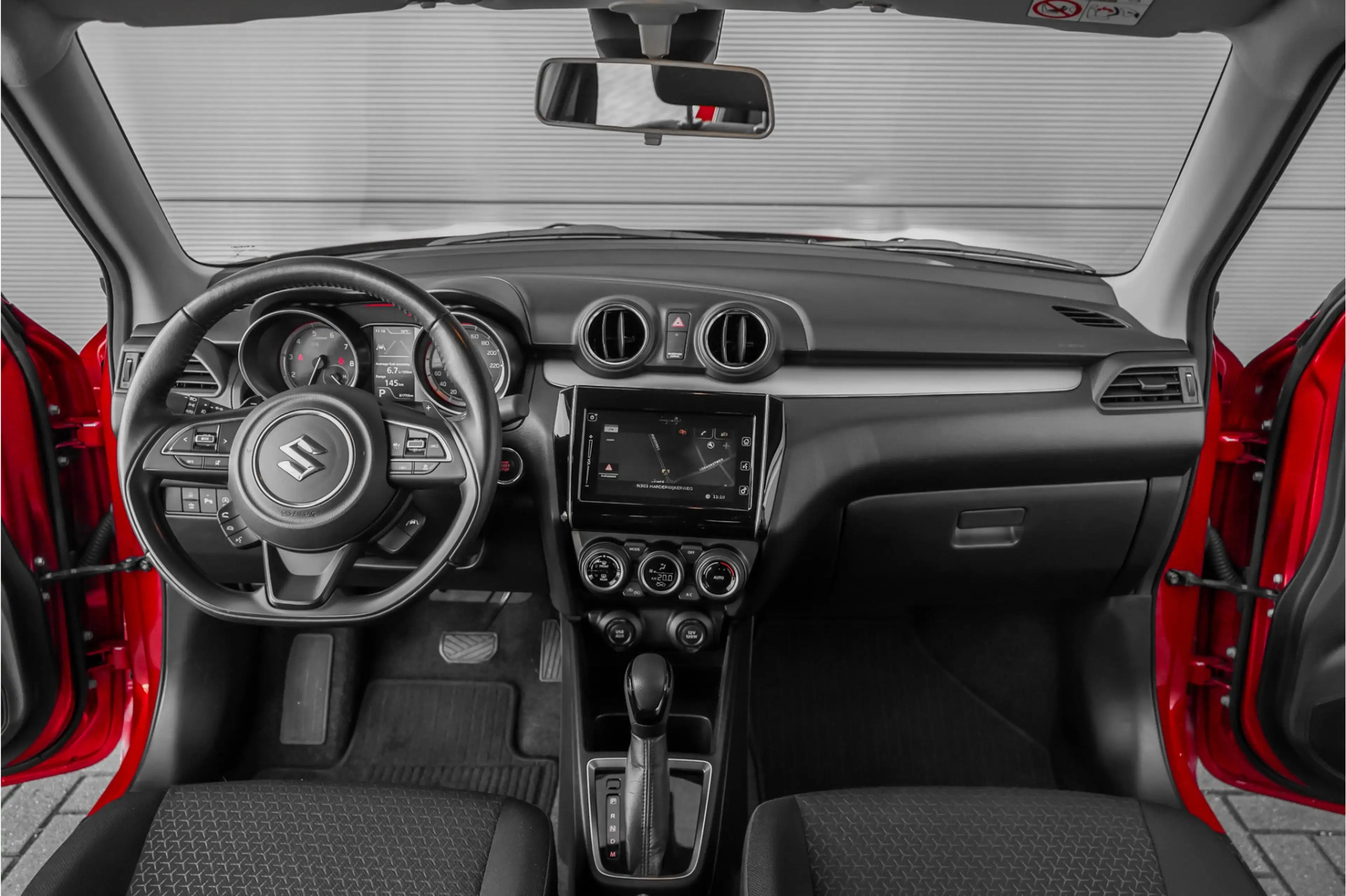 Suzuki Swift 1.2 Style Smart Hybrid ACC Stoelverw 16" Lichtmeta — photo 2
