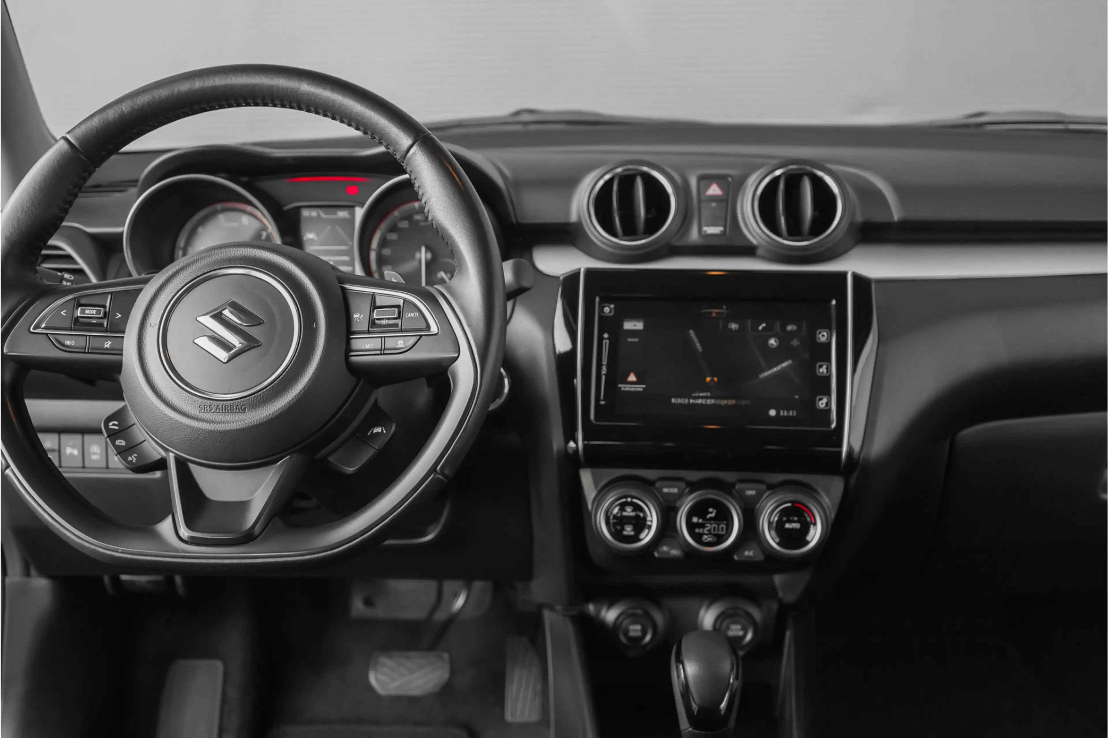 Suzuki Swift 1.2 Style Smart Hybrid ACC Stoelverw 16" Lichtmeta — photo 22