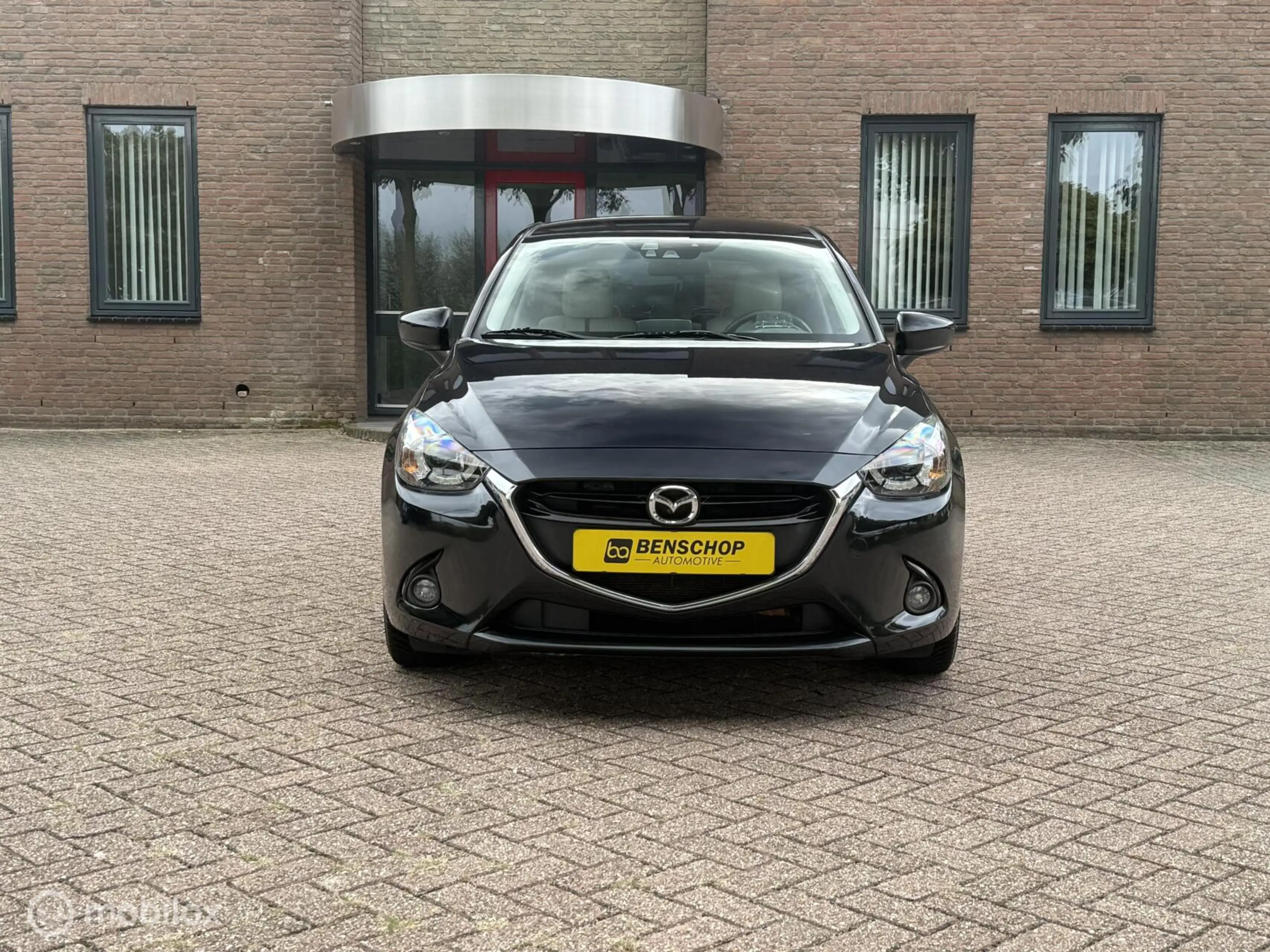 Mazda 2 1.5 Skyactiv-G GT-M Navi Carplay Leer LED HUD Stoe — photo 6