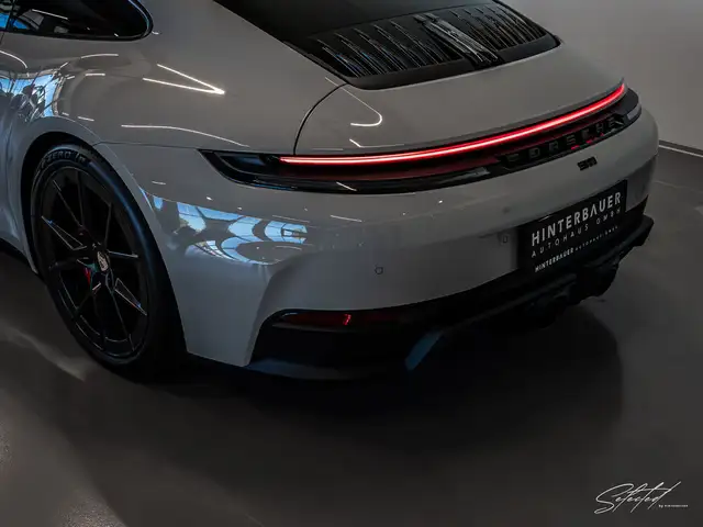 Porsche 911 Carrera 4 GTS*PASM-SPORTFAHWERK*ABGASANL.*PTV* Ansicht 11