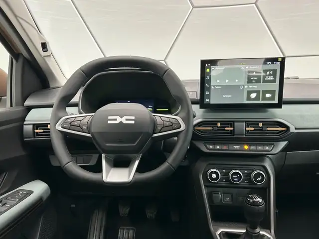 Dacia Sandero view 14