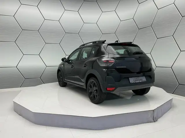 Dacia Sandero view 4