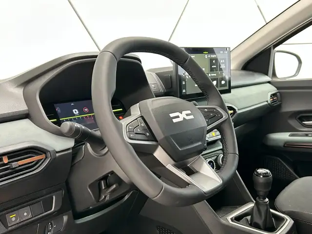 Dacia Sandero view 12