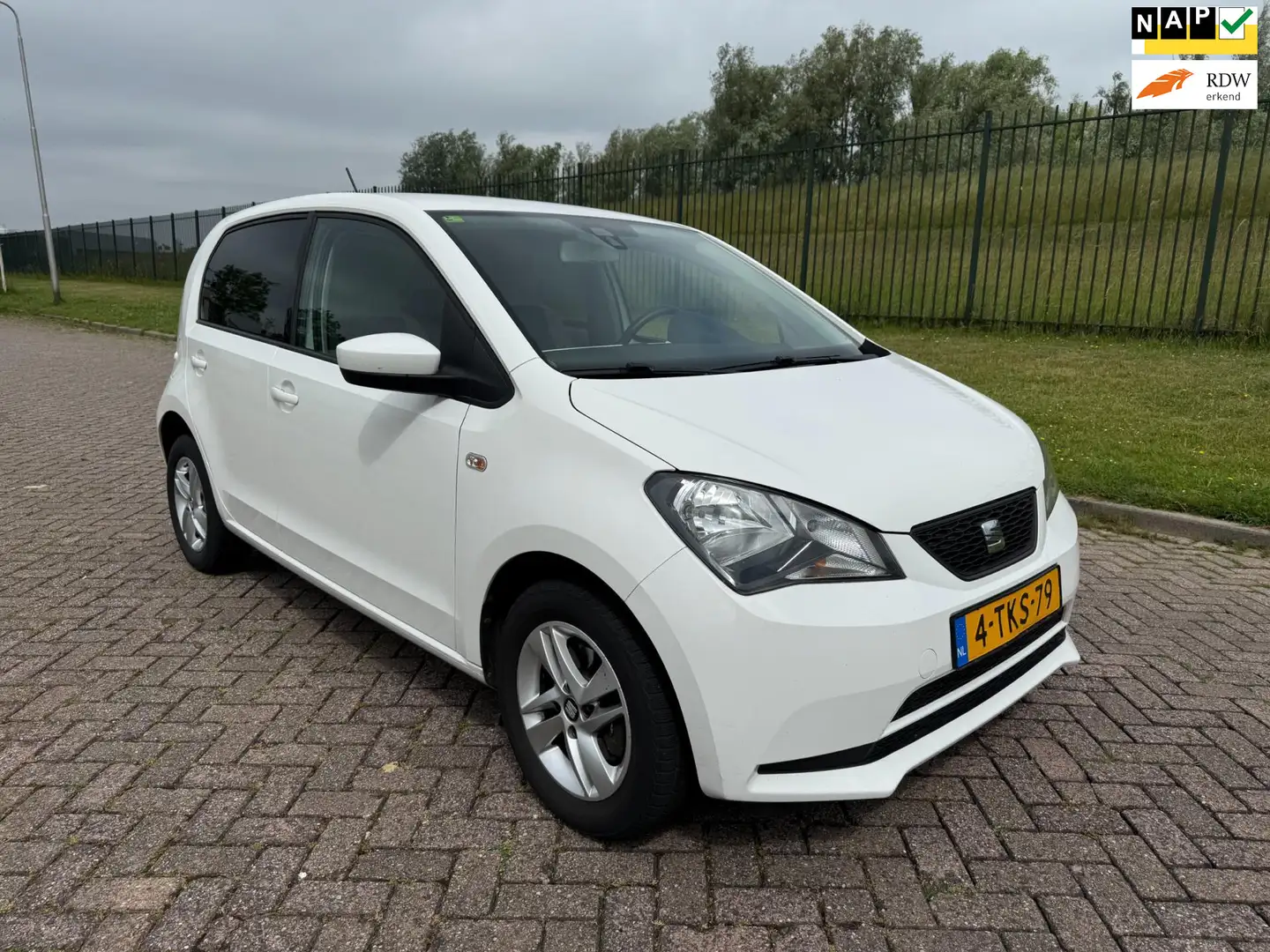 SEAT Mii 1.0 Style Chic EcoFuel Wit - 1