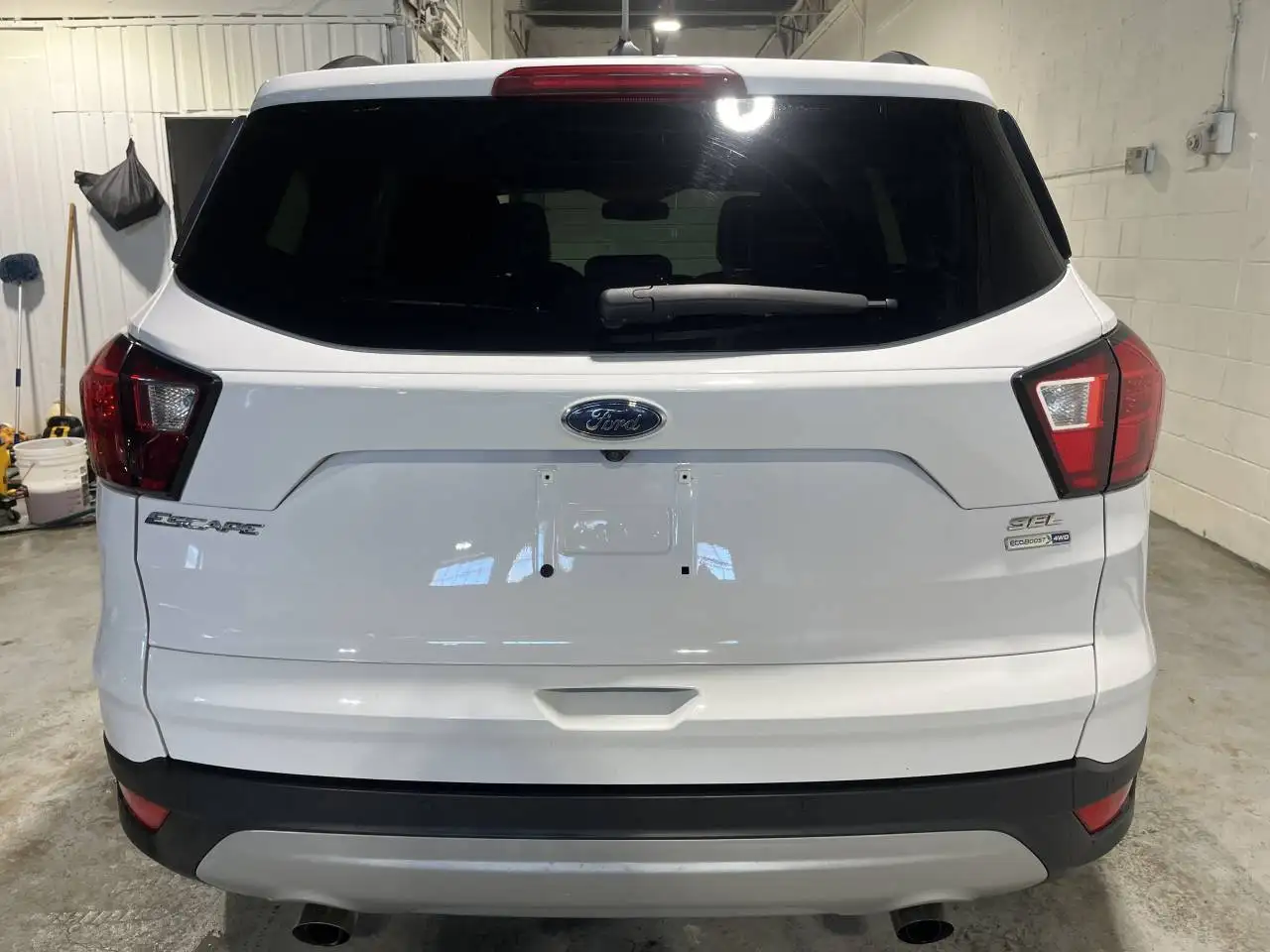 Ford Escape снимка Ford Escape