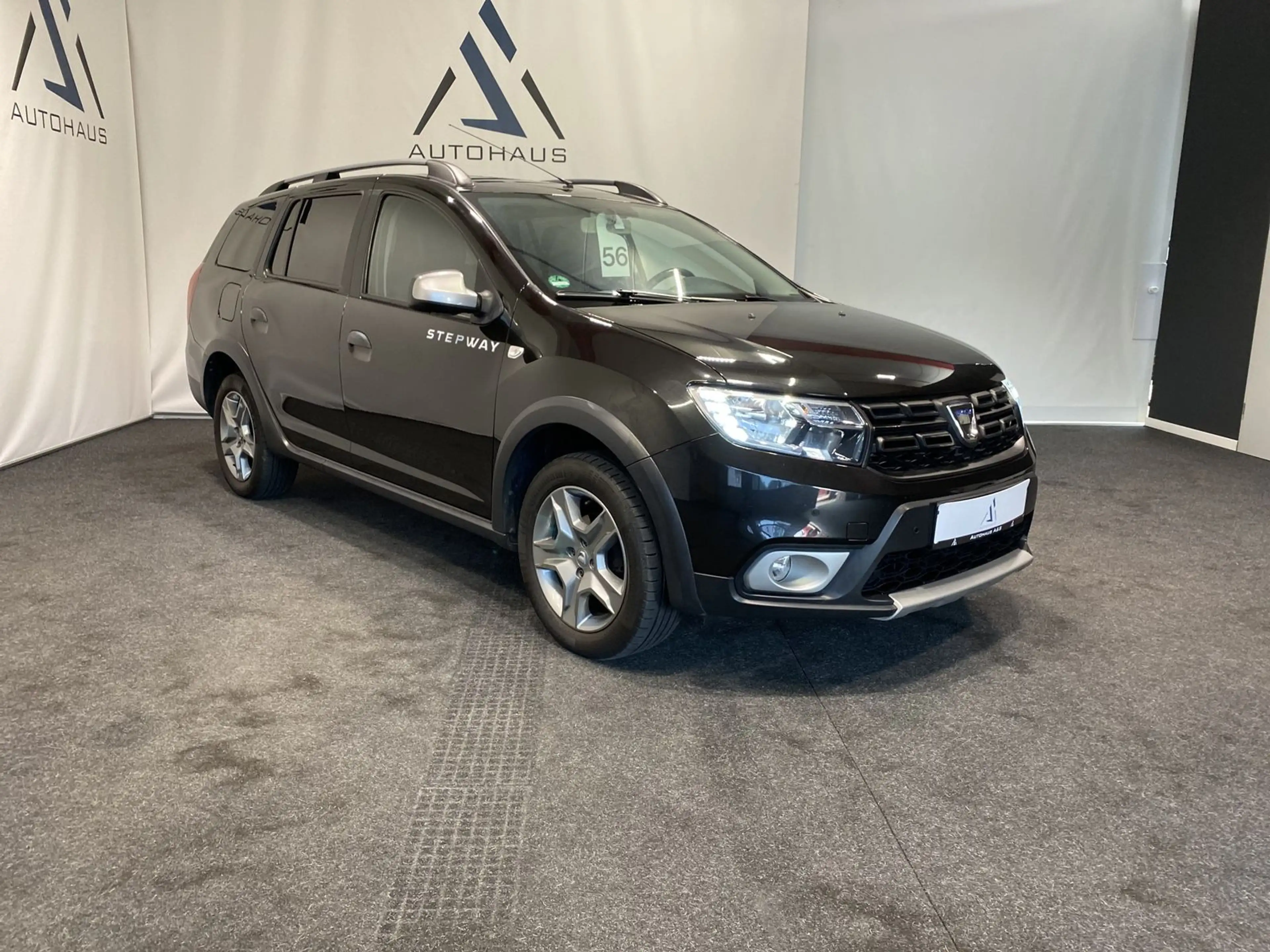Dacia Logan Stepway Navi Autom Kamera AHK Standheizung — photo 6