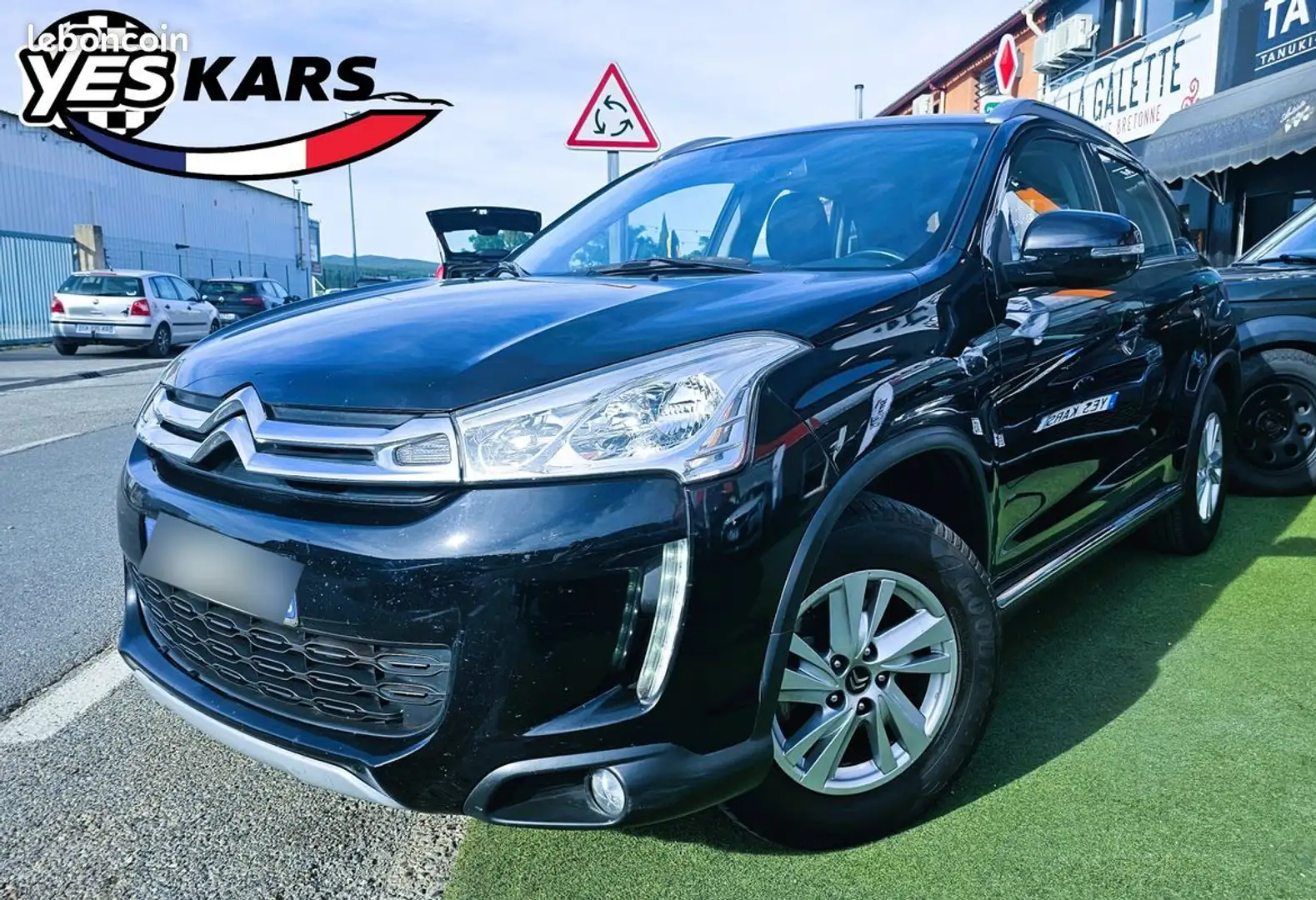 Citroen C4 Aircross 1.6 e-HDi115 4x2 Feel Edition-carnet à jour Schwarz - 1