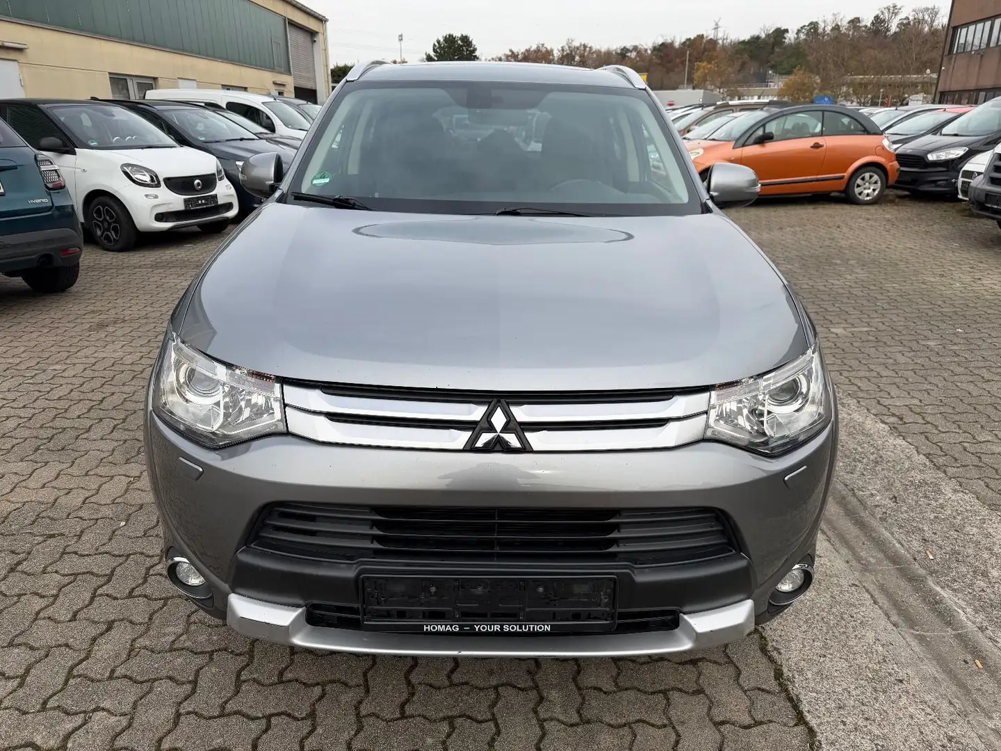 Mitsubishi Outlander ClearTec Instyle 4WD Grau - 1