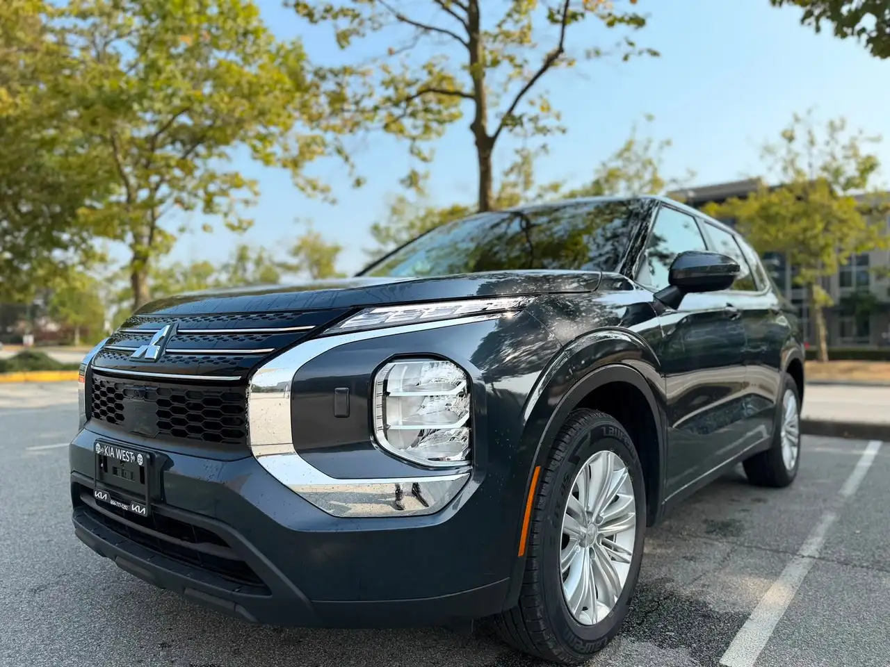 2024 Mitsubishi Outlander