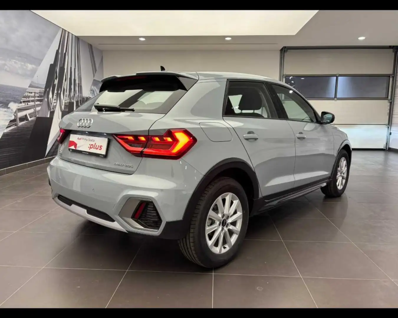 Audi A1 CITYCARVER allstreet 1,0 L3 85/DS8DSG MY 25 Grau - 2