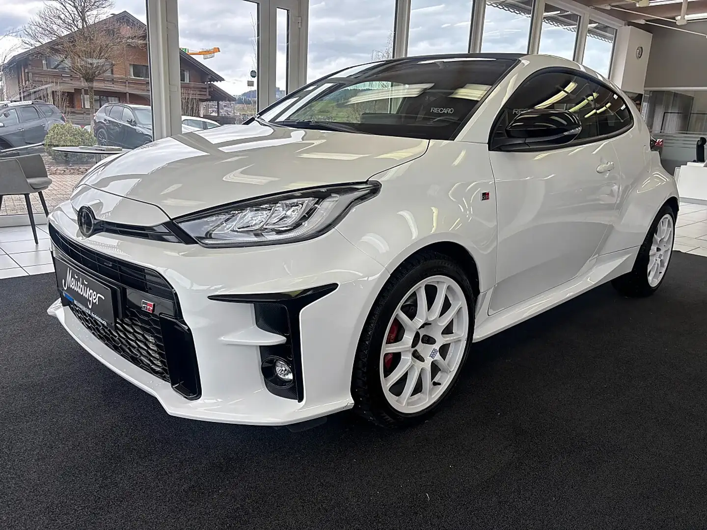 Toyota Yaris 1,6 Turbo GR High Performance Weiß - 1