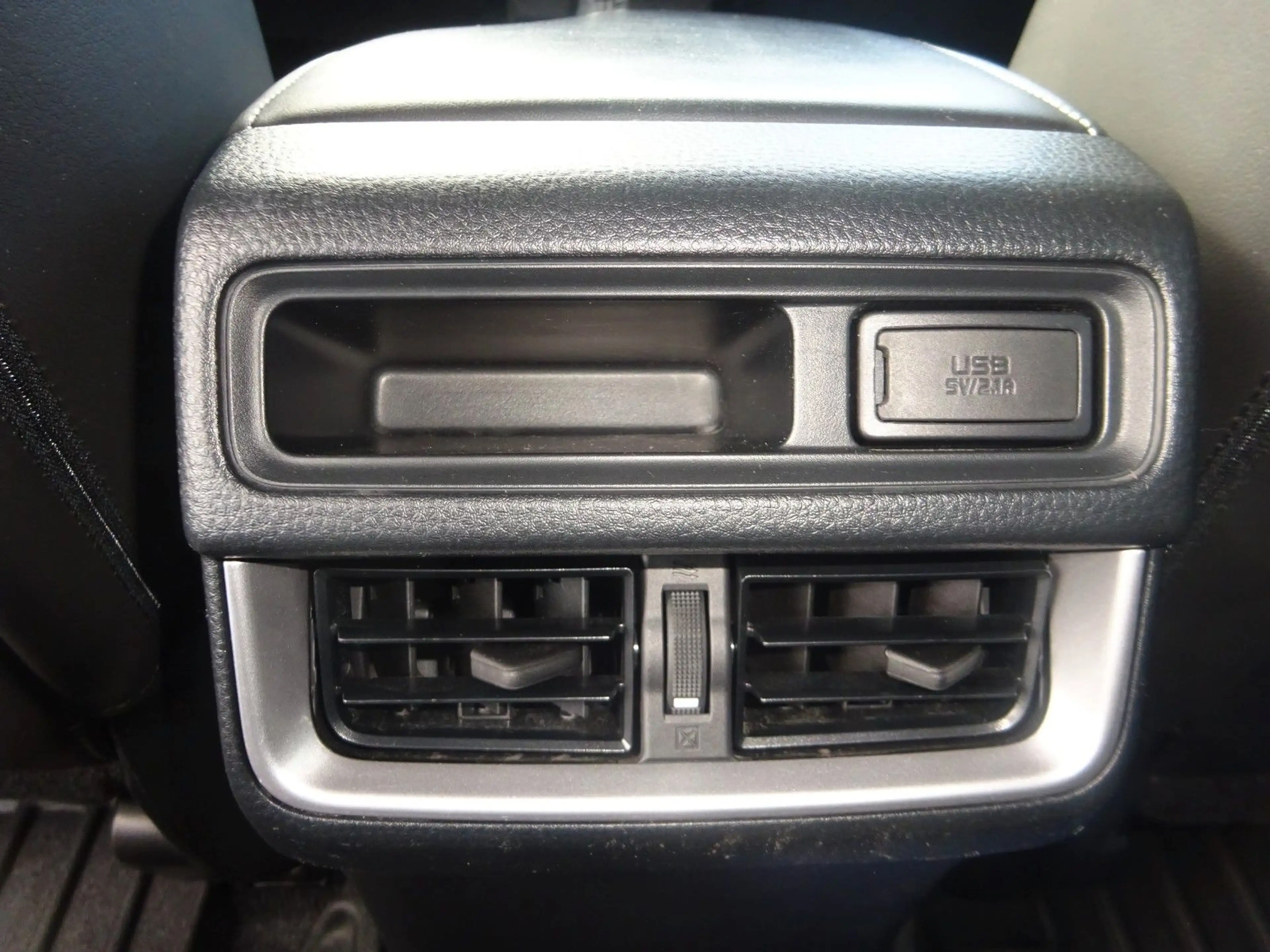 Isuzu D-Max Doka 163PS Autm. 4WD V-CROSS Rollo AHK — photo 14