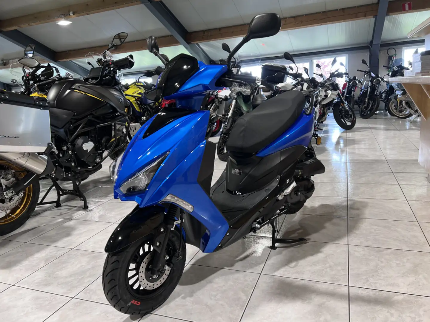 Autres TNT Motor Dixon 10 CLASSE A 25 km/h Bleu - 2